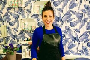 Encarna Garnes, Estética Profesional