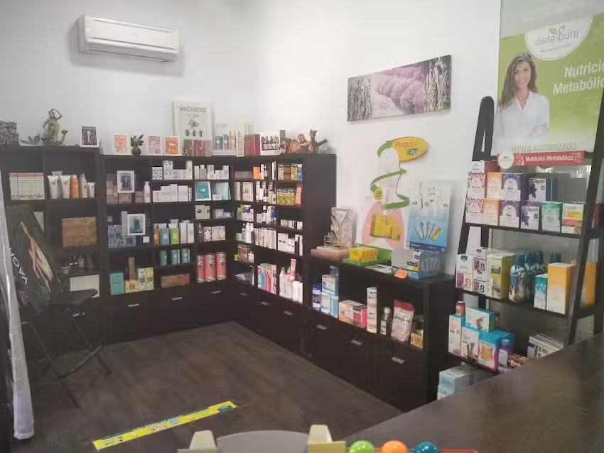 Entre Nen&uacute;fares Salud Y Belleza