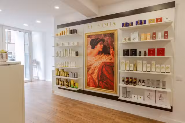 ESPAI BELLESA cosm&egrave;tica natural org&agrave;nica a Manresa i online. Est&egrave;tica conscient minimalista respectuosa