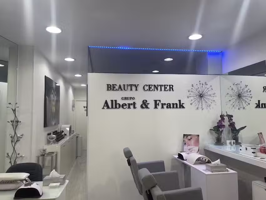 Est&eacute;tica Albert y Frank Altea YH