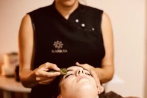 Est&eacute;tica y Terapias Naturales Mas Llui