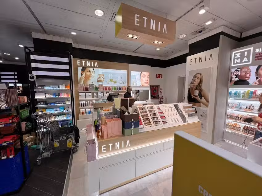 Etnia Cosmetics Goya