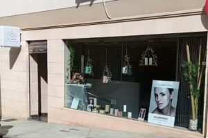 EVA CHACON ESTETICA & FORMACIÓN