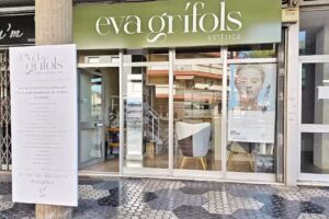 Eva Gr&iacute;fols, Est&egrave;tica