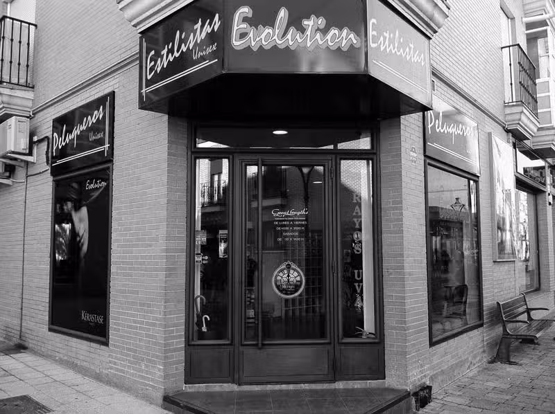 Evolution Peluqueros