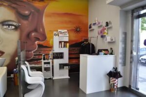 Famara &middot; Peluquer&iacute;a y Est&eacute;tica Vitoria