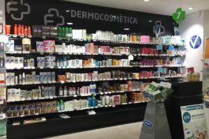 FARM&Agrave;CIA CAPELL MONTCLAR