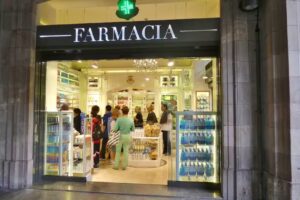 FARMACIA DEL PALAU