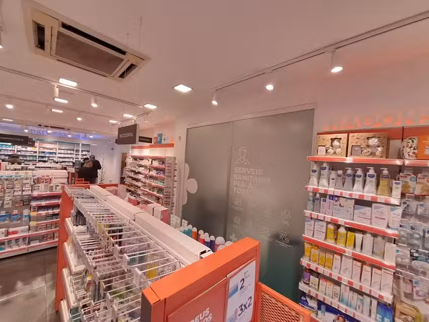 Farm&agrave;cia Ecoceutics de Gr&agrave;cia