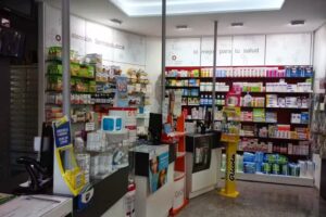 Farmacia Josefina Becerra Muñoz