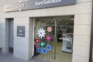 Farm&agrave;cia Sant Salvador
