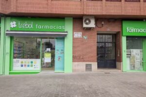 Farmacia Tr&eacute;bol Burjassot