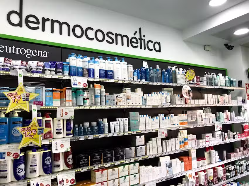 Farmacia Tr&eacute;bol Legan&eacute;s