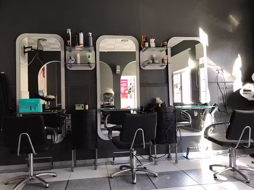 Fernando Campos Peluquero