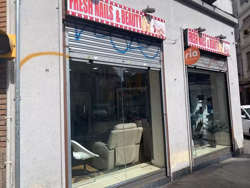 fresh nails and beauty