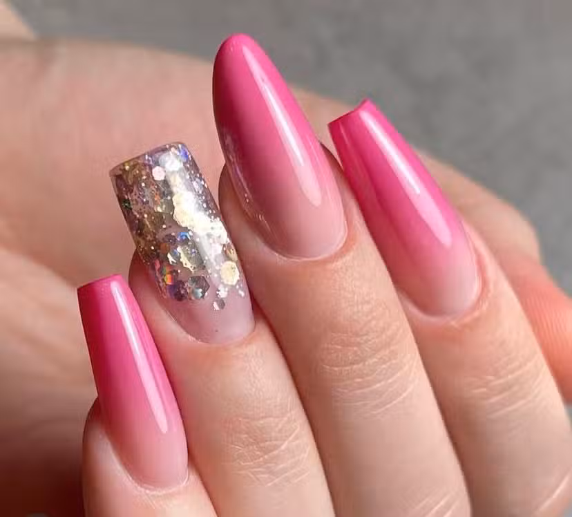 Gabriela Nails & Beauty