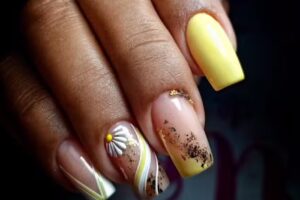 Glam nails by Ivonne