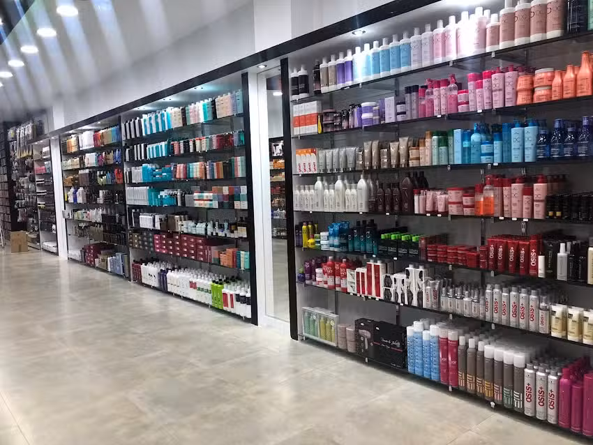 Glamor Hair & Beauty