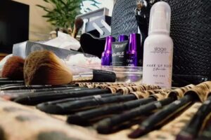 Holistik by Saray Ventura