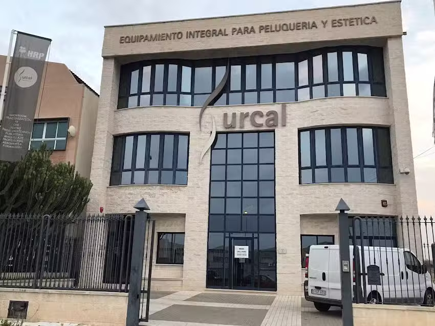 Hurcal Beauty (Central-Oficinas-Almacenes)