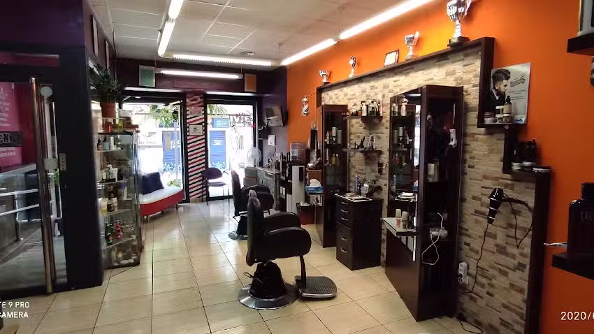 J. Camacho Peluquer&iacute;a y Est&eacute;tica