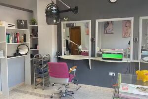 Karma peluquer&iacute;a y est&eacute;tica