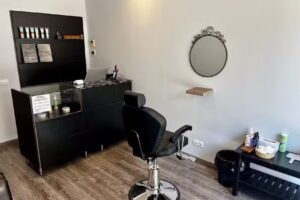 Khloe&rsquo;s Nails & Beauty