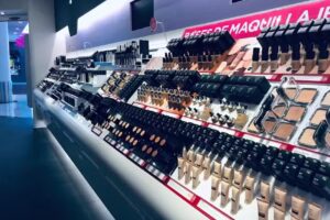 KIKO make up Milano
