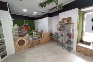 La Tia Mar&iacute;a CBD SHOP| Gls Parcel Shop