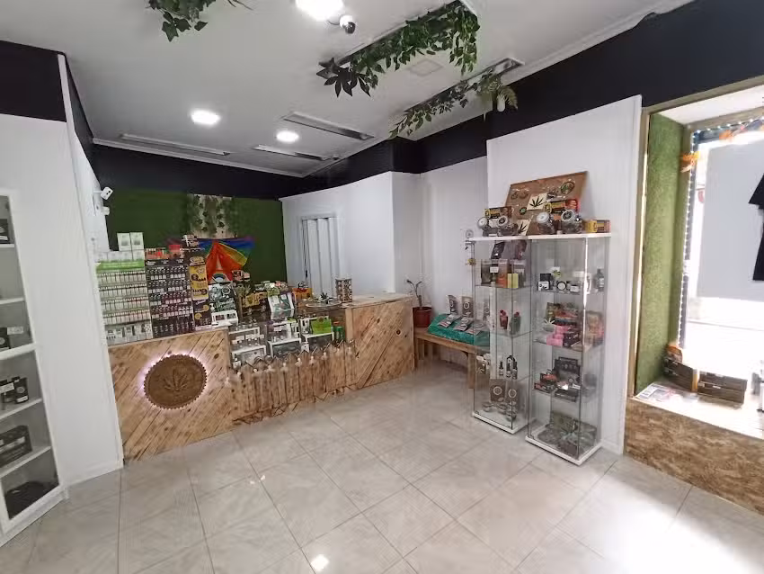 La Tia Mar&iacute;a CBD SHOP| Gls Parcel Shop