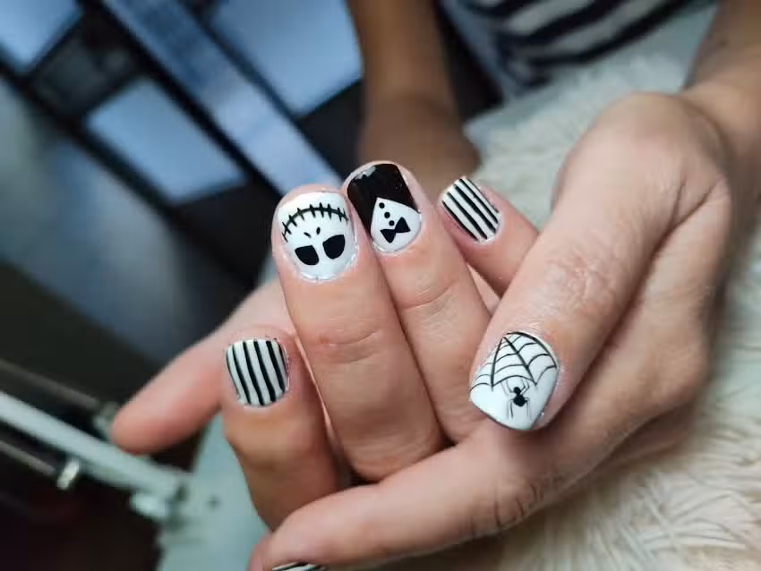 Leli Vinails