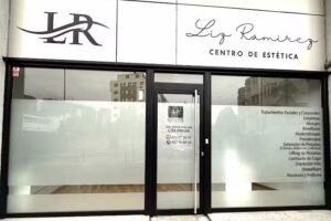 Liz Ram&iacute;rez, Centro De Est&eacute;tica