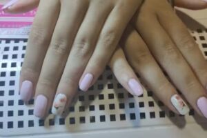 LOLA Dam &ndash; EST&Eacute;TICA