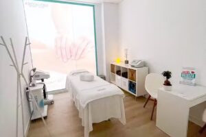 Luc&iacute;a Alcolea. Belleza y Bienestar