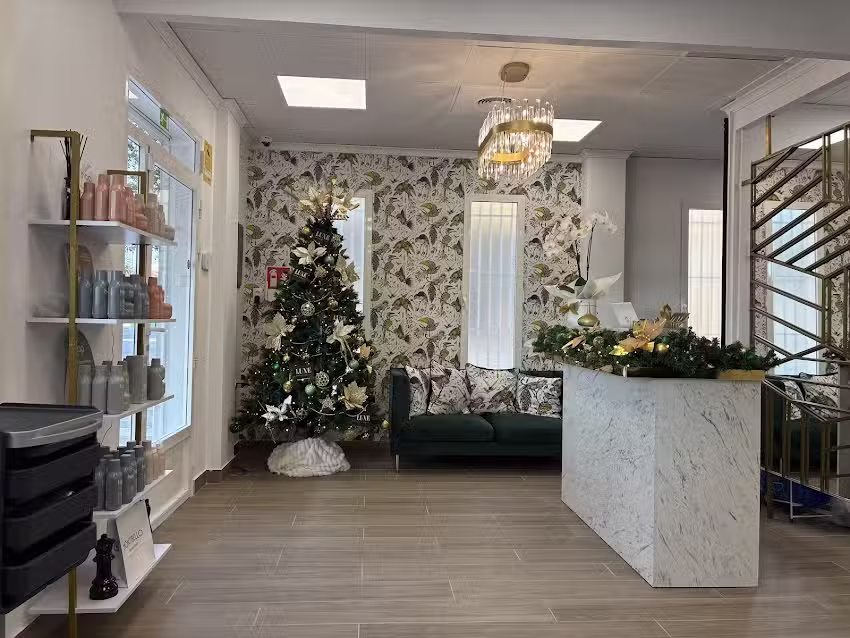 Luxe Hair & Beauty