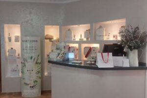LUXURY Loly Fern&aacute;ndez Centro de Est&eacute;tica
