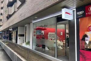 Luz Nails- peluqueria y extensiones de pelos natural