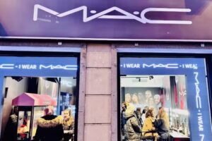 MAC Cosm&eacute;ticos