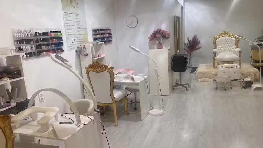 Manicura Leona&rsquo;s