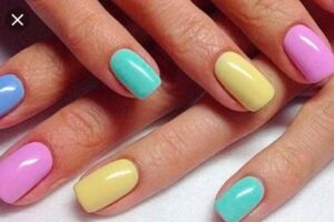 Manicura y Belleza, Elena