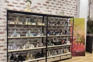 Manuel Peña Distribuciones