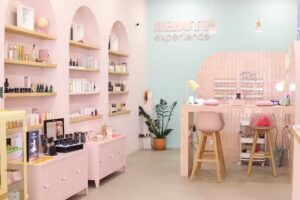 MAN&Uuml;IA Cl&iacute;nica Est&eacute;tica Badalona