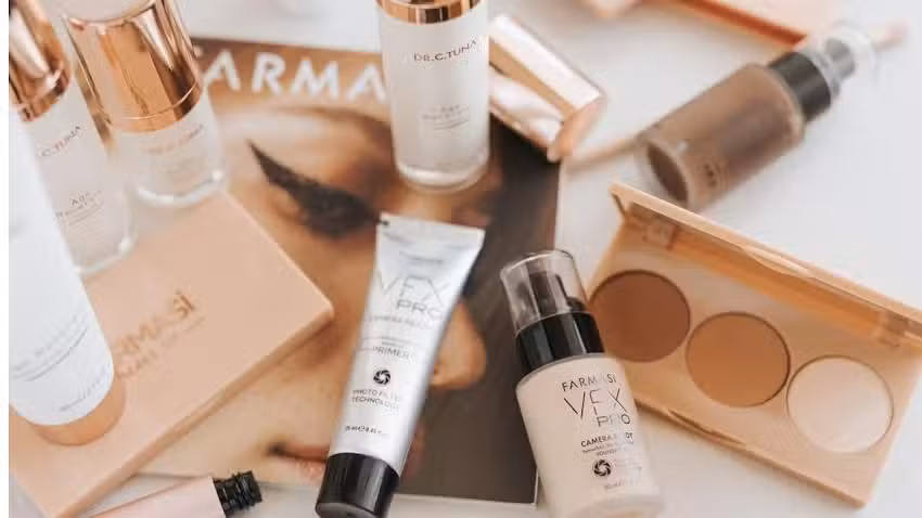 Maquillaje y cosm&eacute;ticos Vero