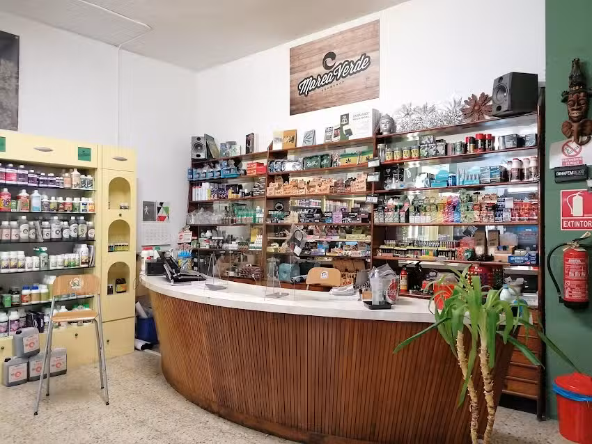 Marea Verde Pamplona Burlada CBD Hemp Shop & Grow Shop , Head shop ,Art&iacute;culos De Fumador