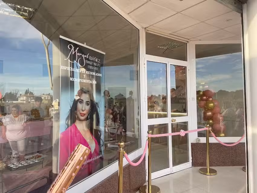 Margot Ib&aacute;&ntilde;ez Micropigmentaci&oacute;n Facial