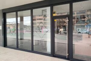 Marina Sal&oacute;n De Belleza