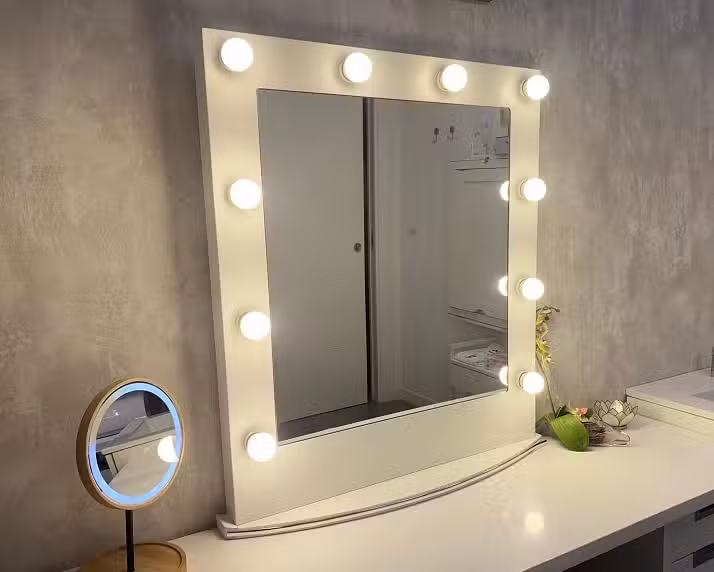 MCARMEN BEAUTY STUDIO