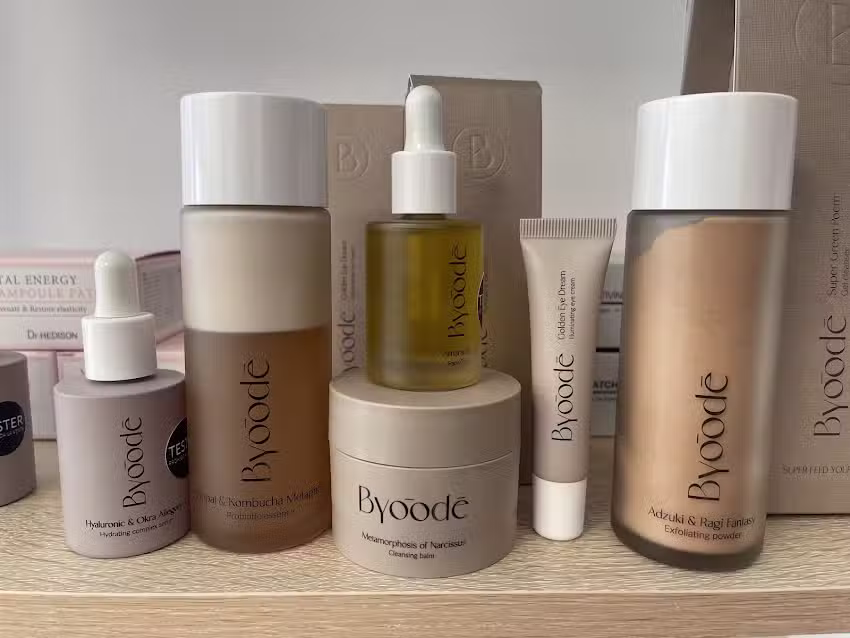 Mederis Cosmetolog&iacute;a &ndash; Valencia