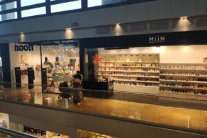 MiiN Korean Cosmetics &middot; Illa Diagonal