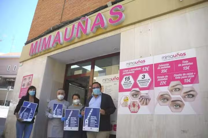 MIMAU&Ntilde;AS